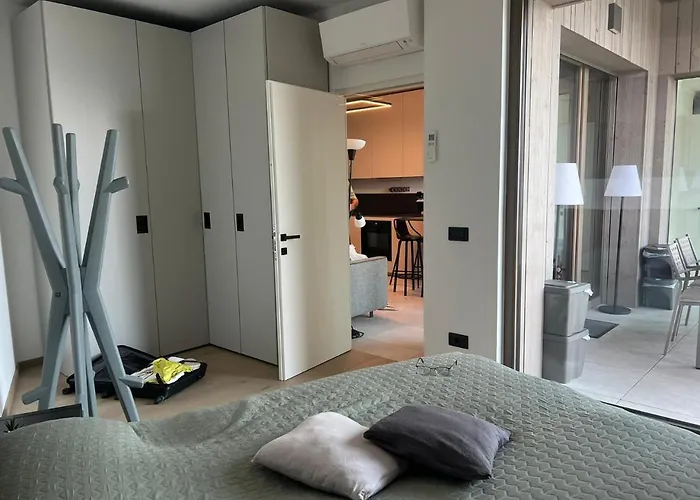 Апартаменты 3 Am Gardasee Mit Traumhaften Seeblick Und Pool In